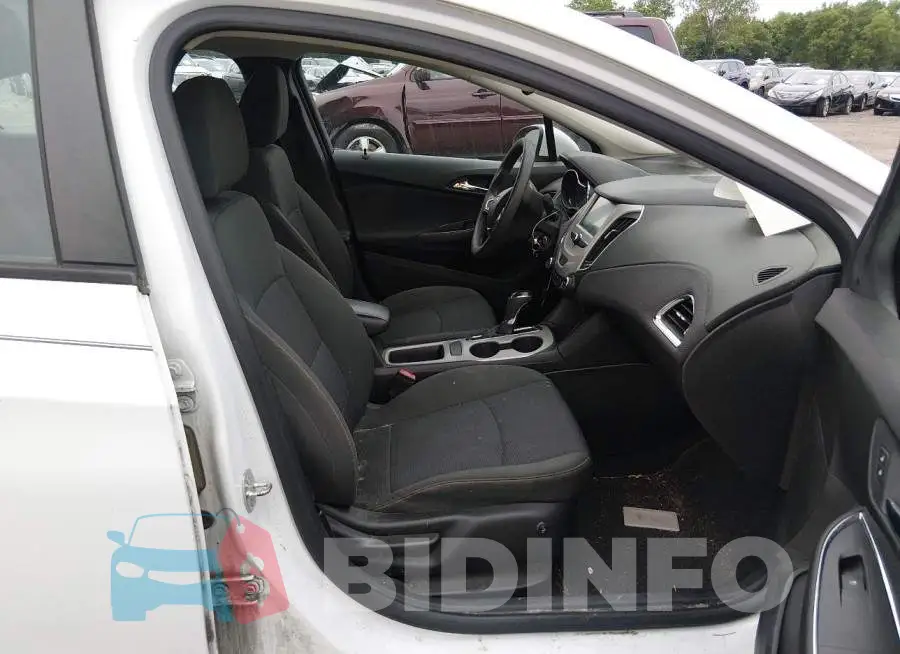 1G1BC5SM8J7111734 Photo# 5