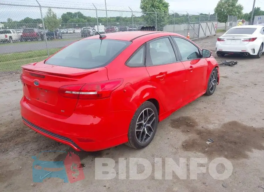 1FADP3F27GL268307 Photo# 4