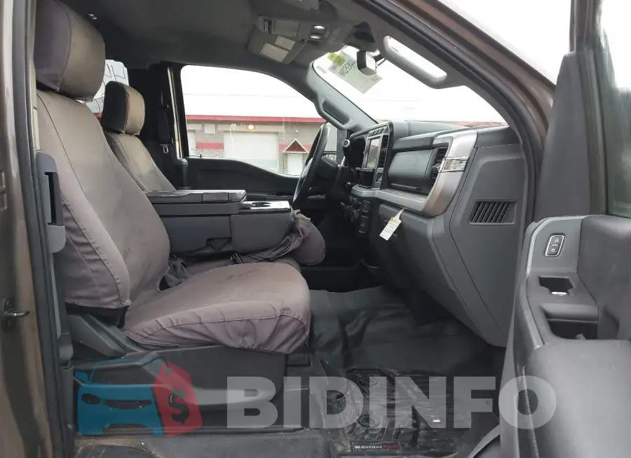 1FT7X2BN2PED27771 Photo# 5