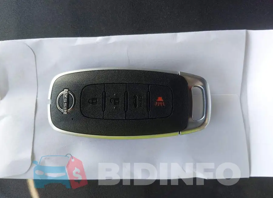 3N1CP5DV4PL525106 Photo# 11