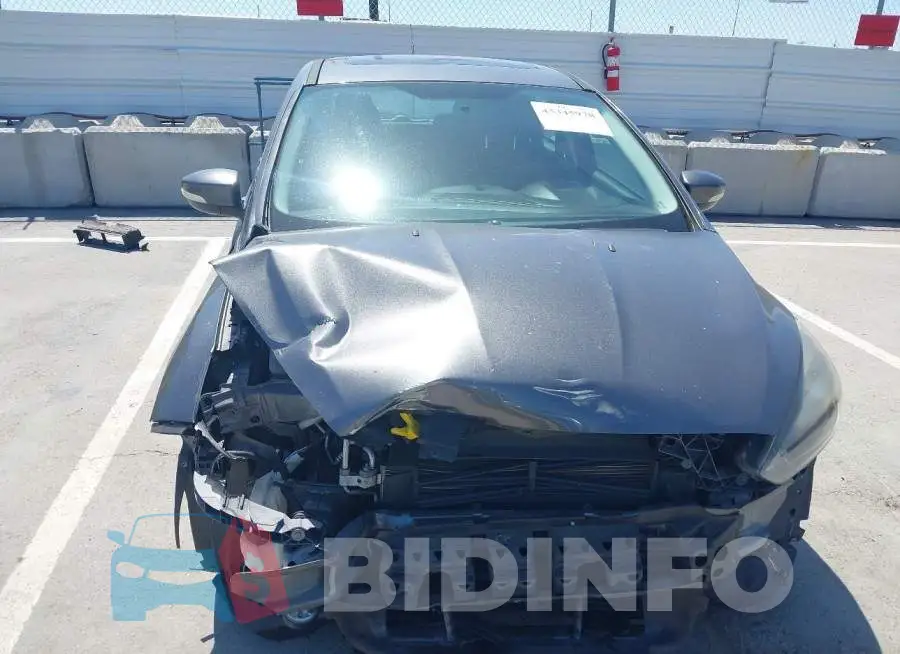 1FADP3M24JL293319 Photo# 13