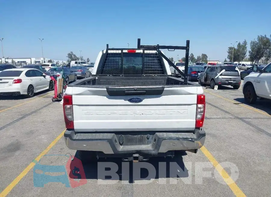 1FT7X2A62NEF82654 Photo# 17