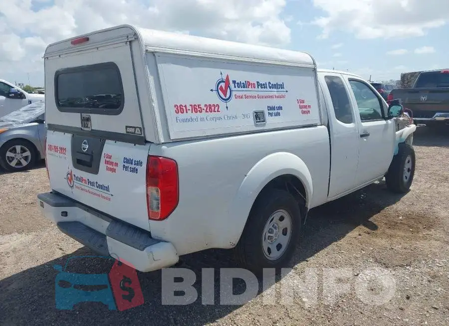 1N6BD0CT6HN744989 Photo# 4