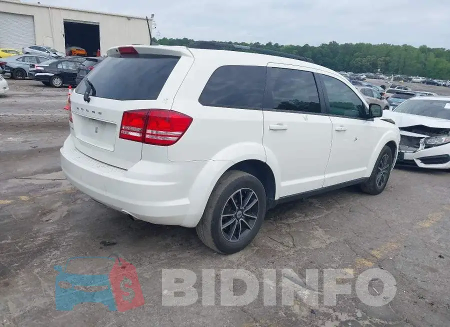 3C4PDCABXJT520196 Photo# 4