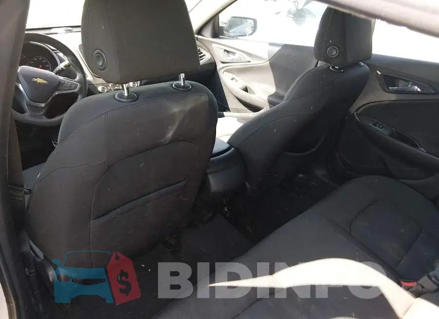 1G1ZB5ST4HF230678 Photo# 18