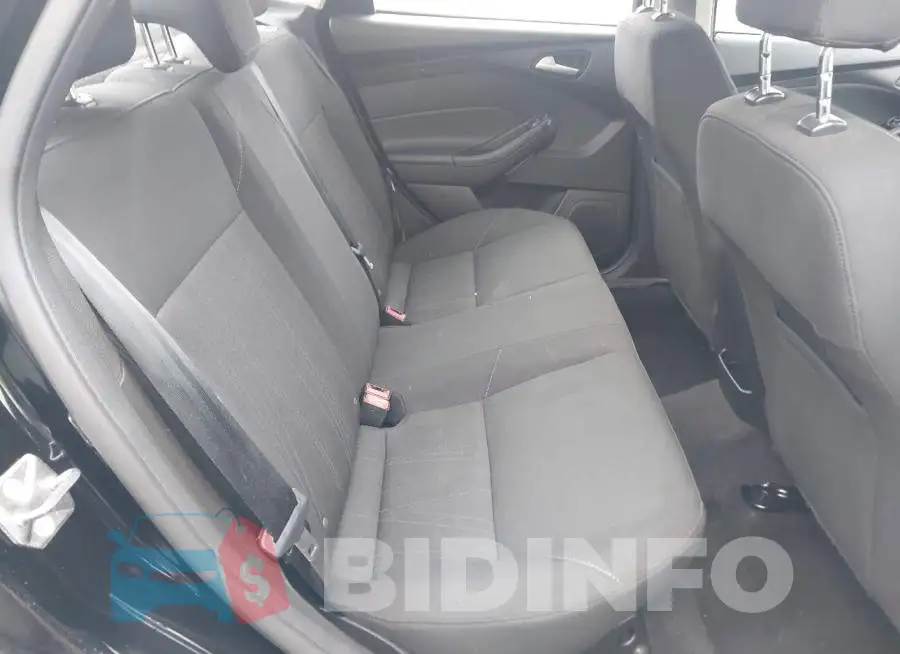 1FADP3F28HL247449 Photo# 8