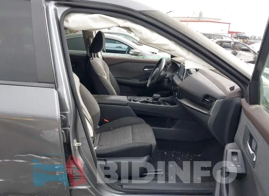 5N1BT3BB4NC670894 Photo# 5