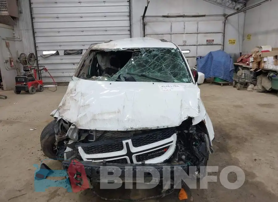 2C4RDGEG9JR255621 Photo# 13