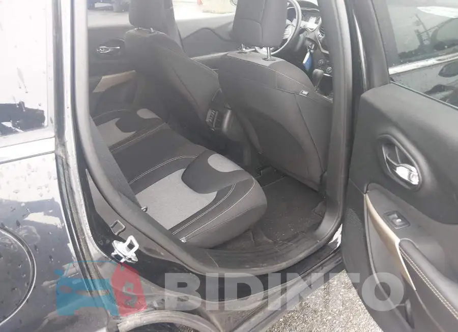 1C4PJMCB7JD528547 Photo# 8