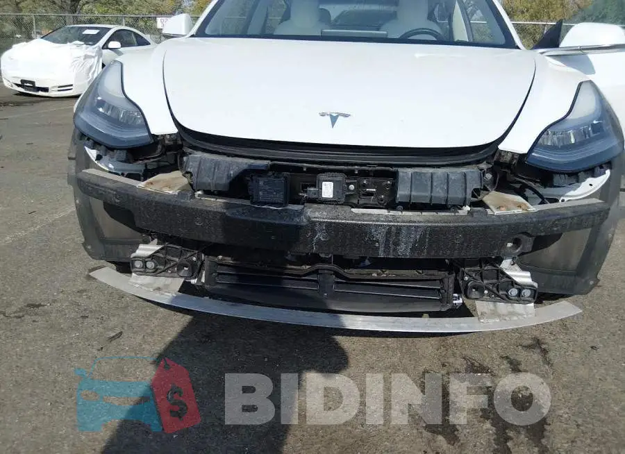 5YJ3E1EB0JF086007 Photo# 6