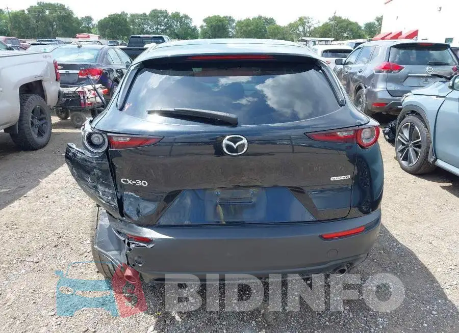 3MVDMACL3LM139671 Photo# 16