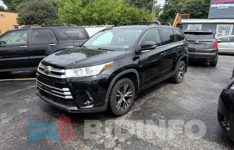 5TDBZRFH1JS883847 Photo# 2