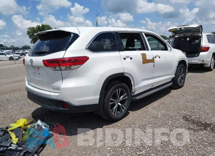 5TDZZRFH2JS264415 Photo# 4