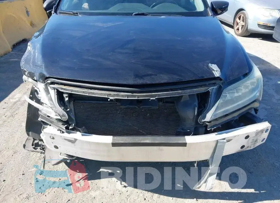19UDE2F38HA004742 Photo# 6