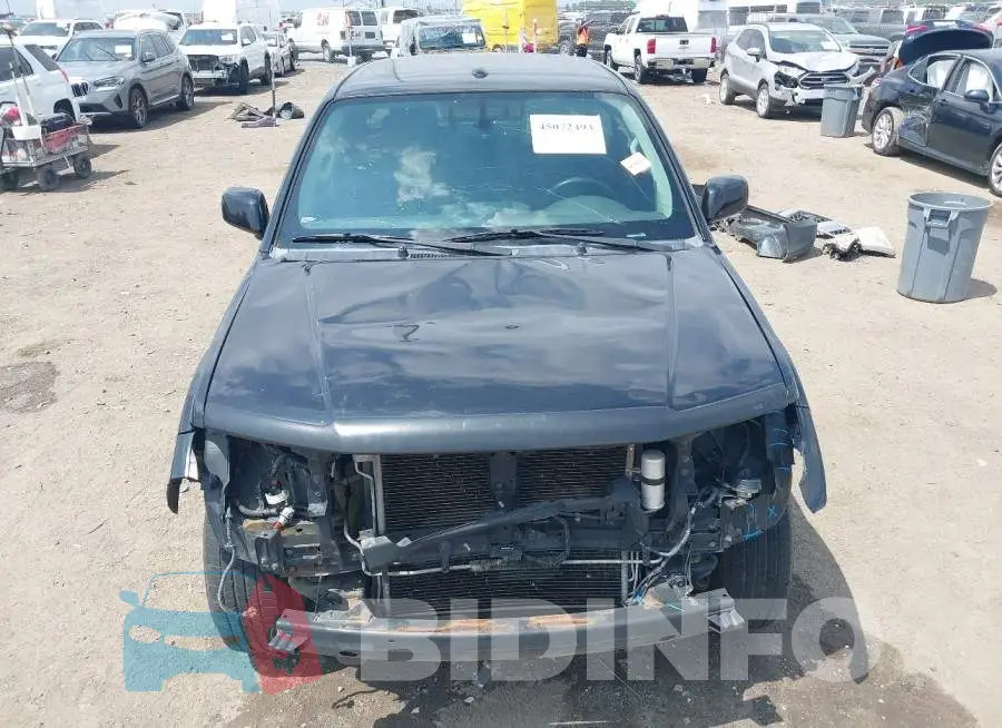 1N6AD0EV9GN717116 Photo# 22