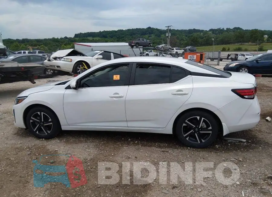 3N1AB8CV7RY310821 Photo# 14