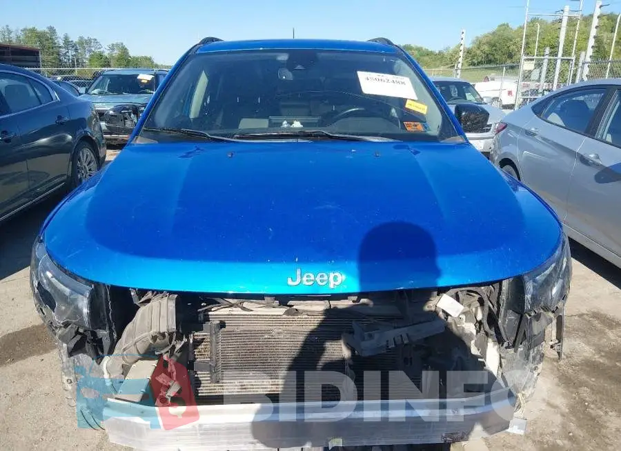 3C4NJDFB8NT109092 Photo# 13