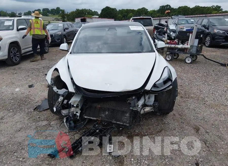 5YJ3E1EA0PF641781 Photo# 13