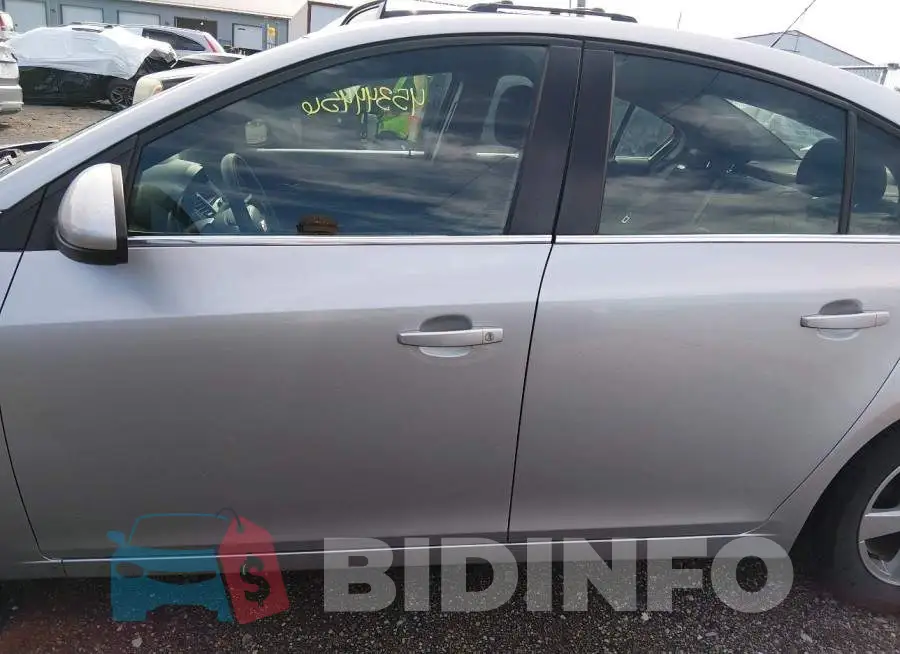 1G1PE5SB2G7165148 Photo# 14