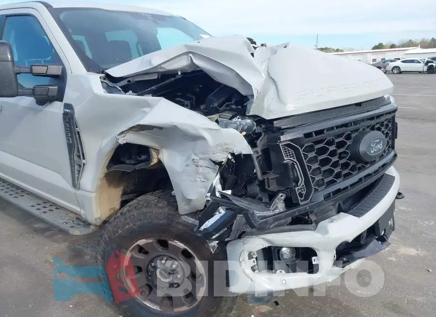 1FT8W2BN1TEC61831 Photo# 6