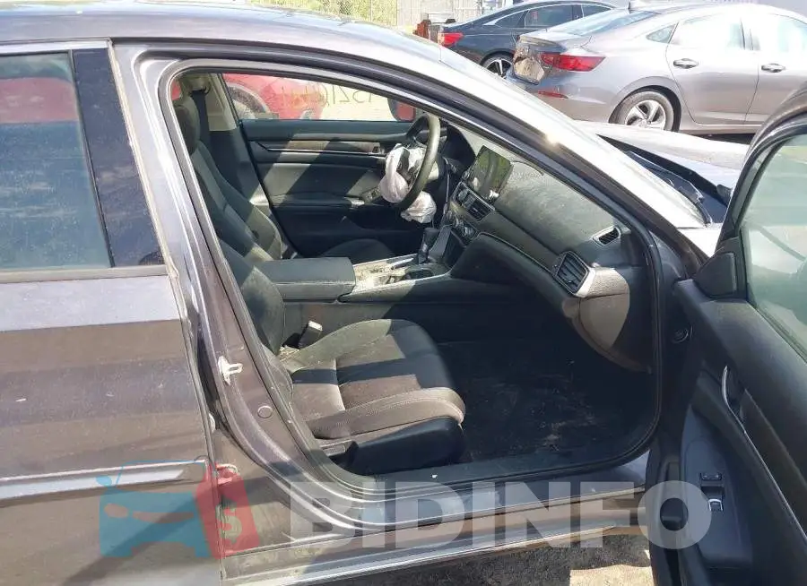 1HGCV1F45JA168633 Photo# 5