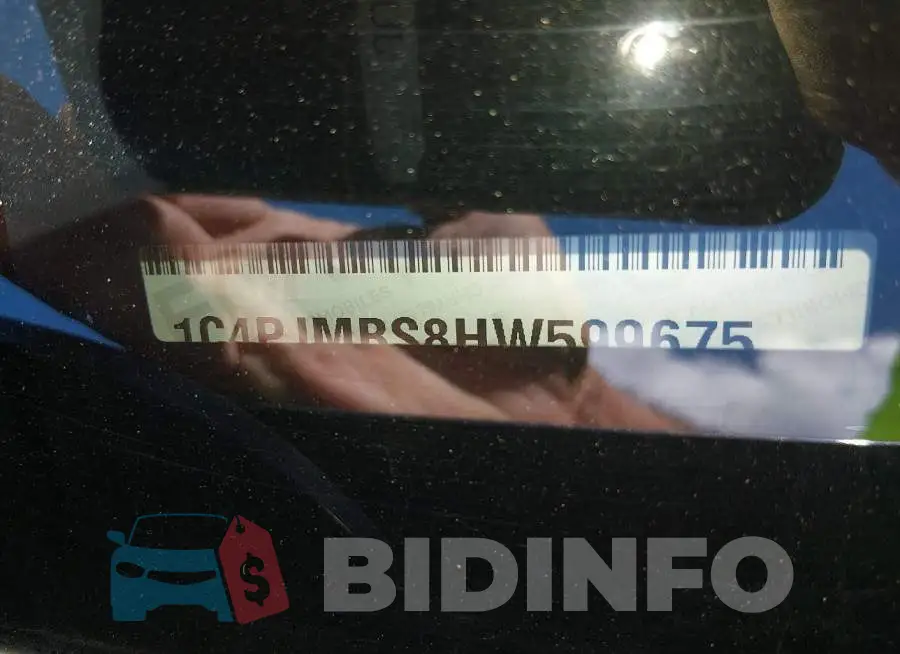 1C4PJMBS8HW599675 Photo# 18