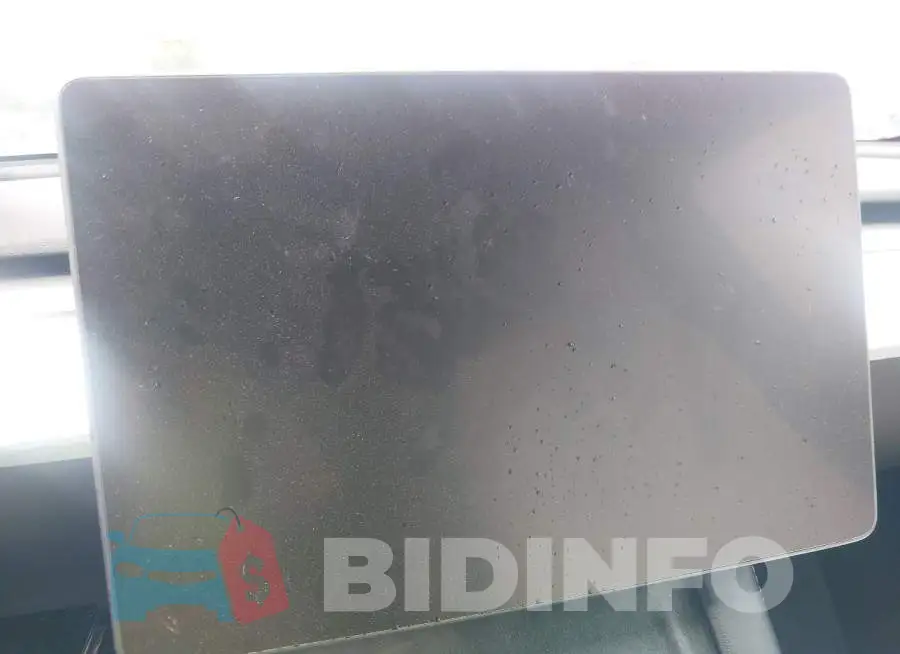 7SAYGDEF5PF670144 Photo# 16
