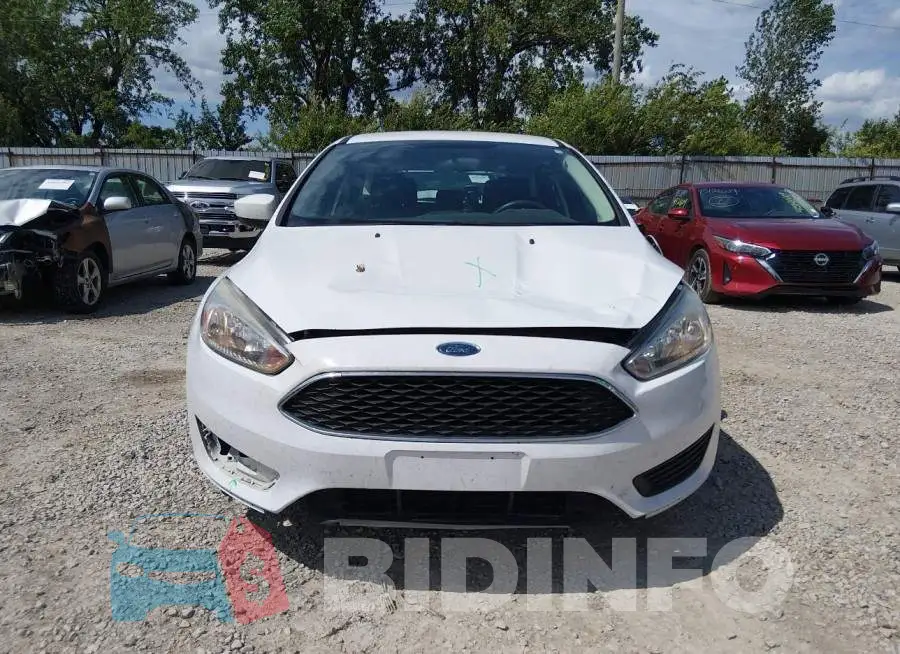 1FADP3K26JL262205 Photo# 6