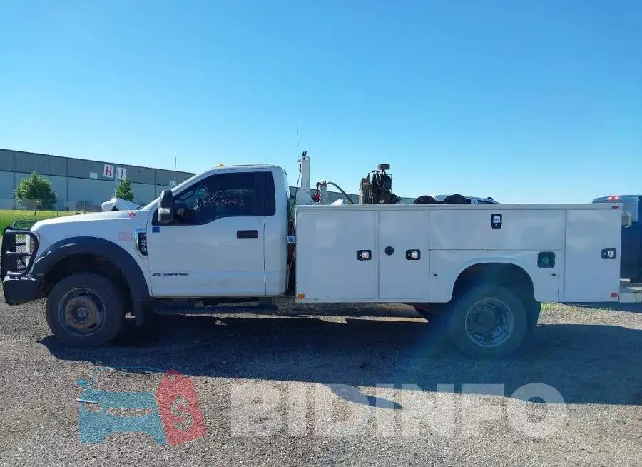 1FDUF4HT2JEC94796 Photo# 14