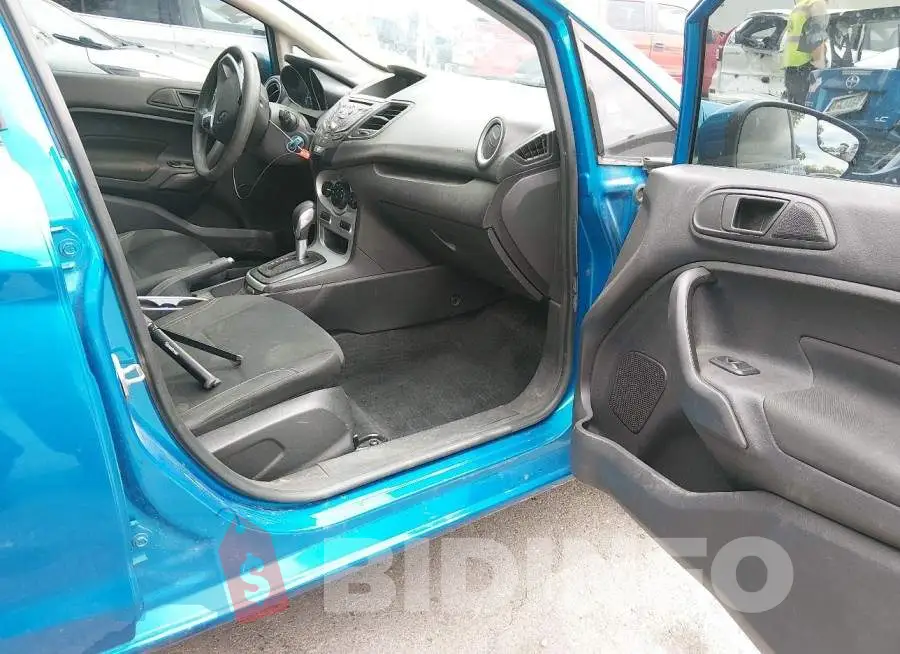 3FADP4BJXHM130599 Photo# 5