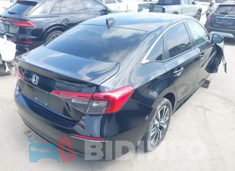 JHMFE1F77NX004243 Photo# 4