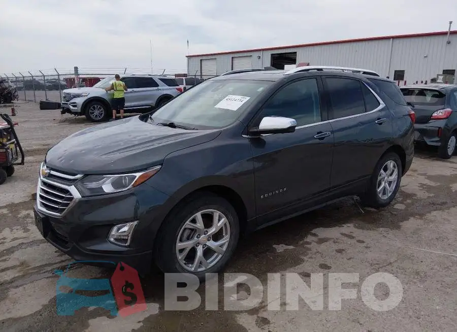 2GNAXXEV7M6118113 Photo# 2