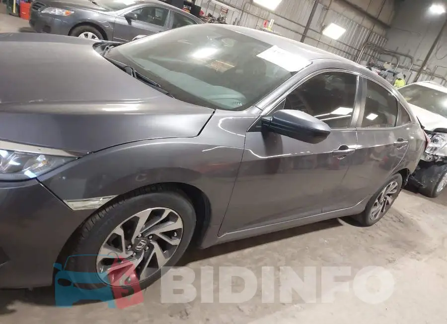 19XFC2F75HE225261 Photo# 15