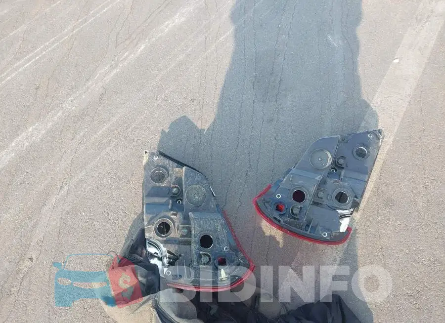 ML32F3FJXJHF11409 Photo# 12