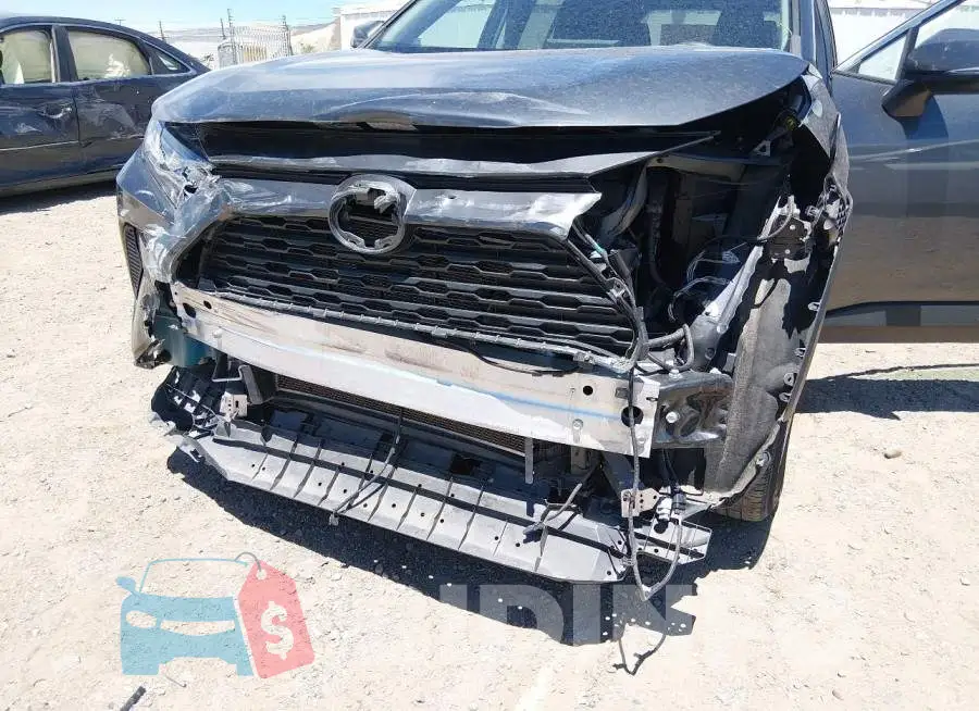 2T3G1RFV8LC120942 Photo# 6