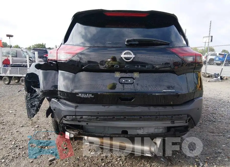 JN8BT3BA2PW014064 Photo# 6