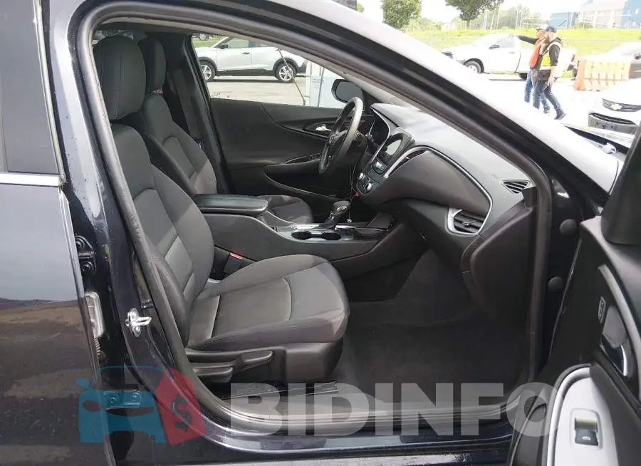 1G1ZD5ST5PF206169 Photo# 5