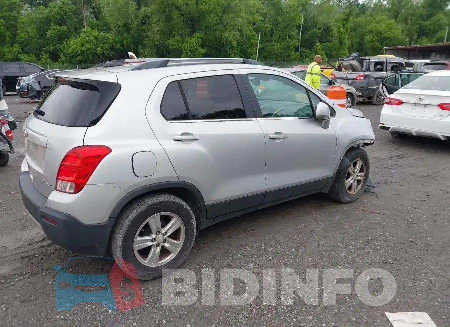 3GNCJLSB3GL261475 Photo# 4