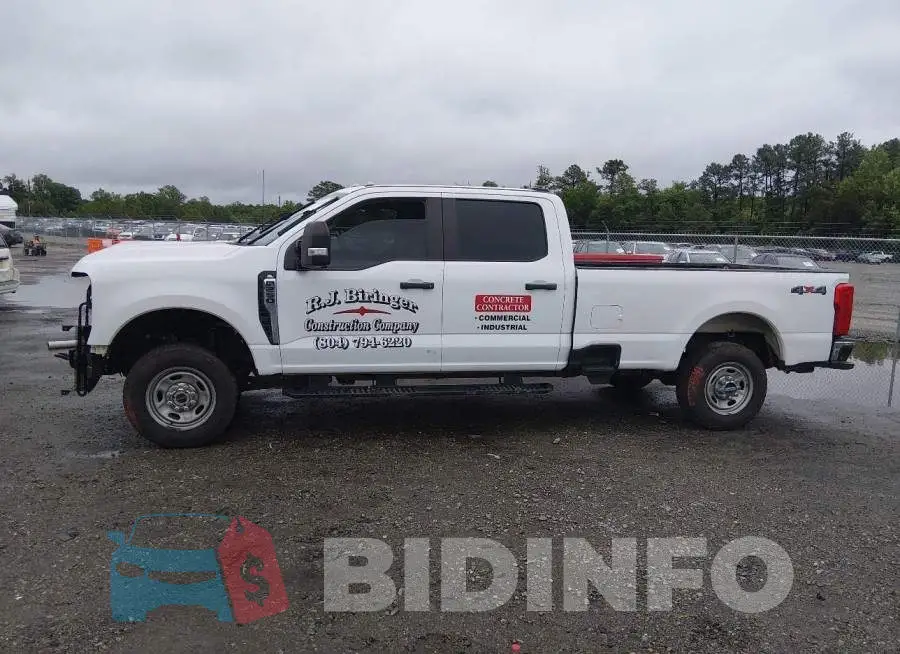 1FT8W2BAXPED72865 Photo# 15