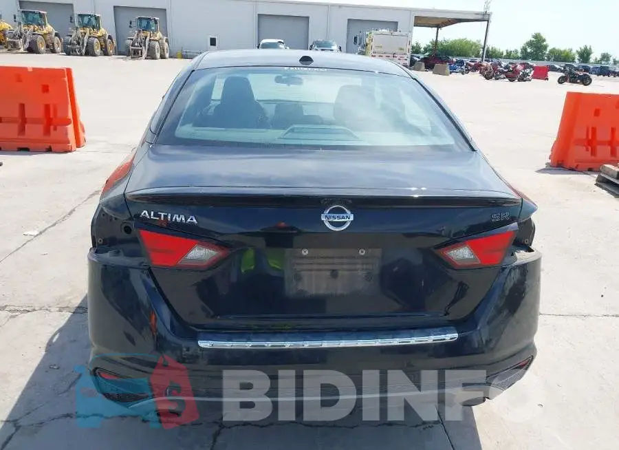 1N4BL4CV6LN320757 Photo# 17