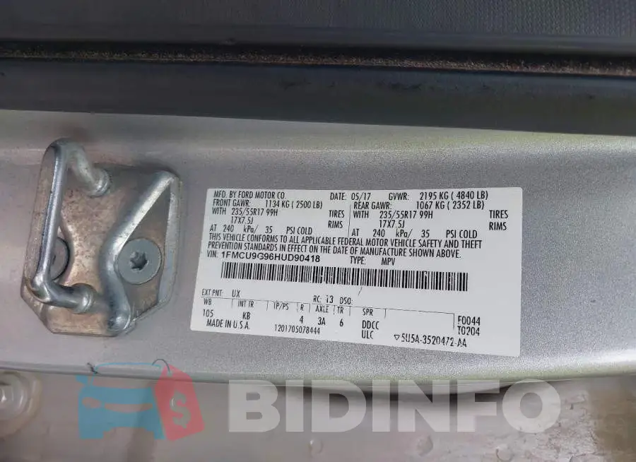 1FMCU9G96HUD90418 Photo# 9