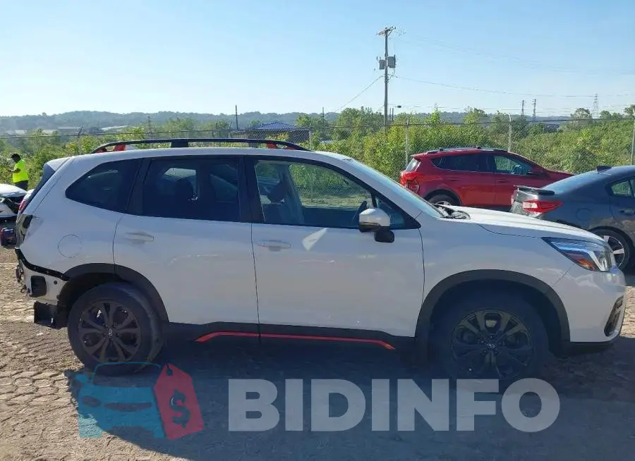 JF2SKARC0MH514655 Photo# 13