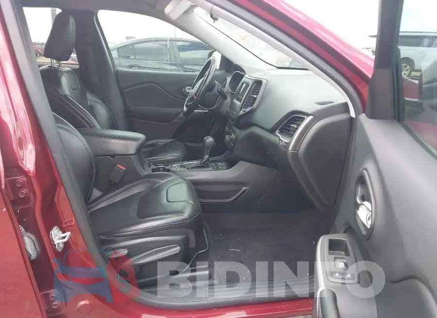 1C4PJLLB6KD165153 Photo# 5