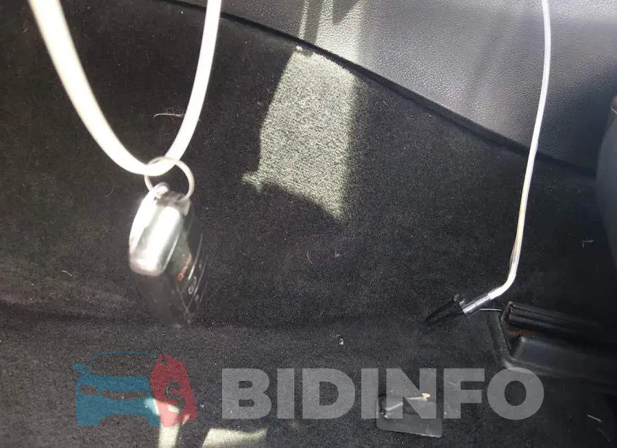 2C3CDXGJ6GH347271 Photo# 11