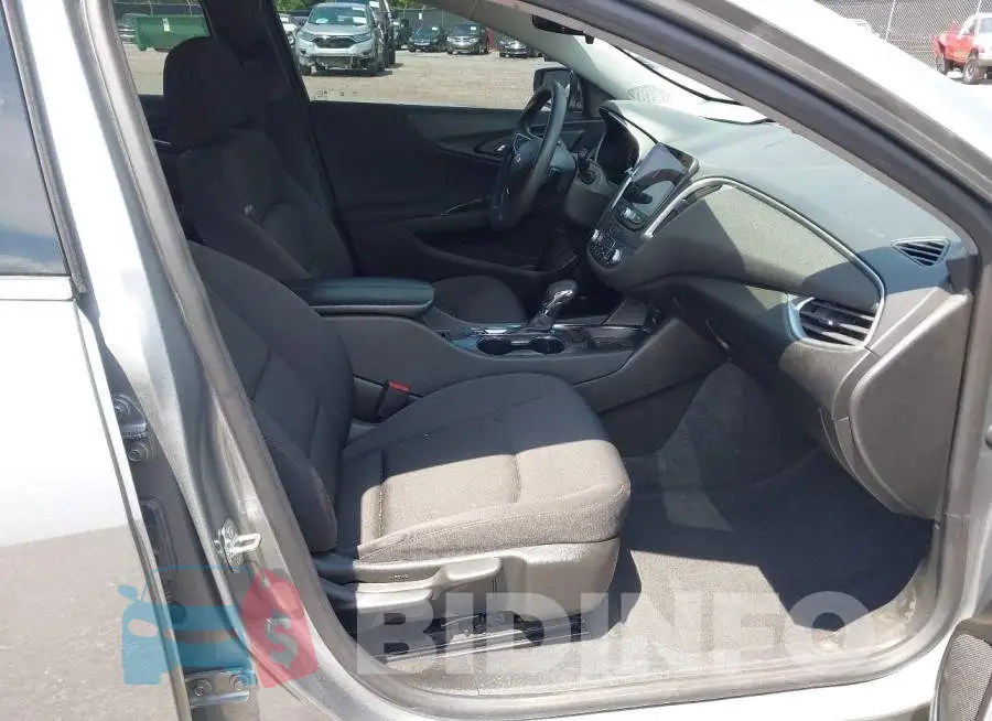 1G1ZD5ST2RF131868 Photo# 5