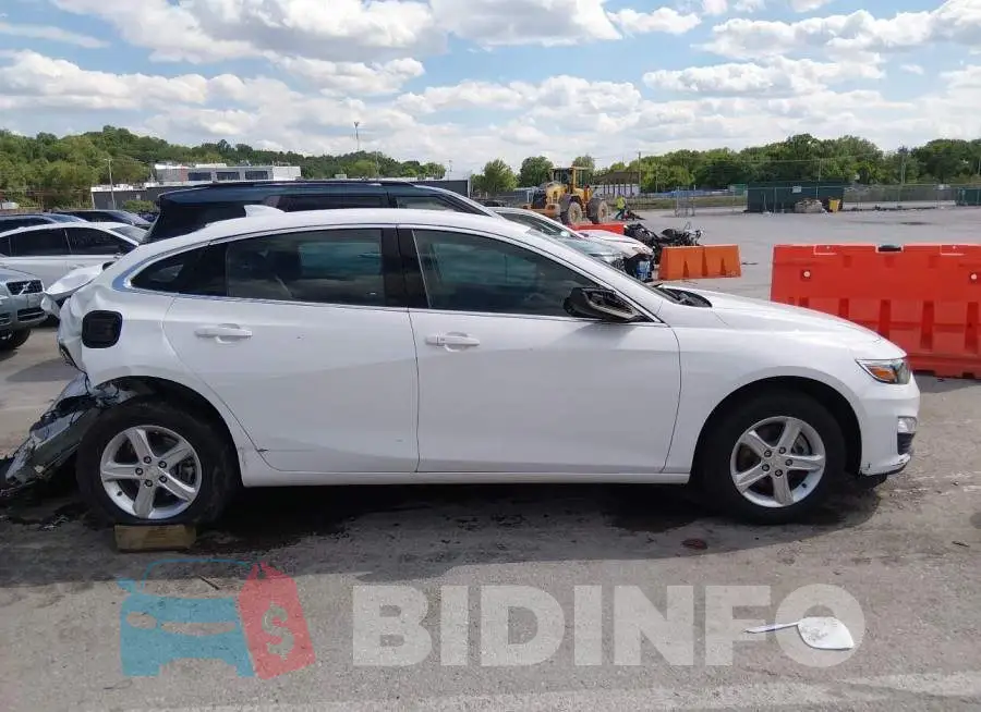 1G1ZD5ST5RF114966 Photo# 14