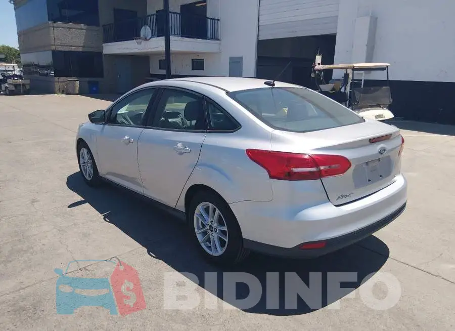 1FADP3F23JL328607 Photo# 3