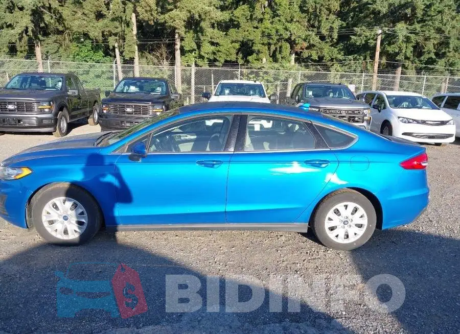 3FA6P0G71LR201070 Photo# 14
