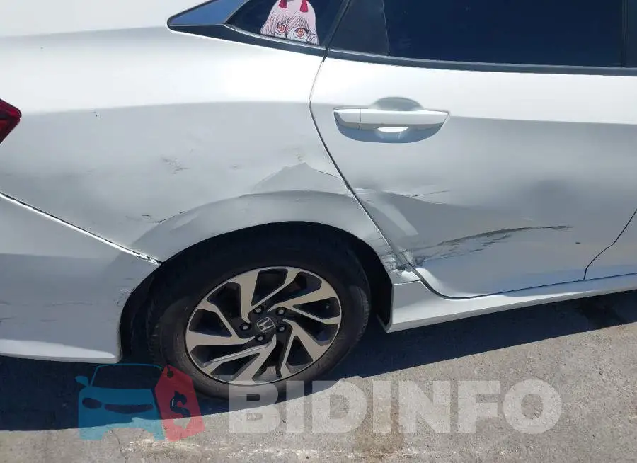19XFC2F75HE228208 Photo# 6