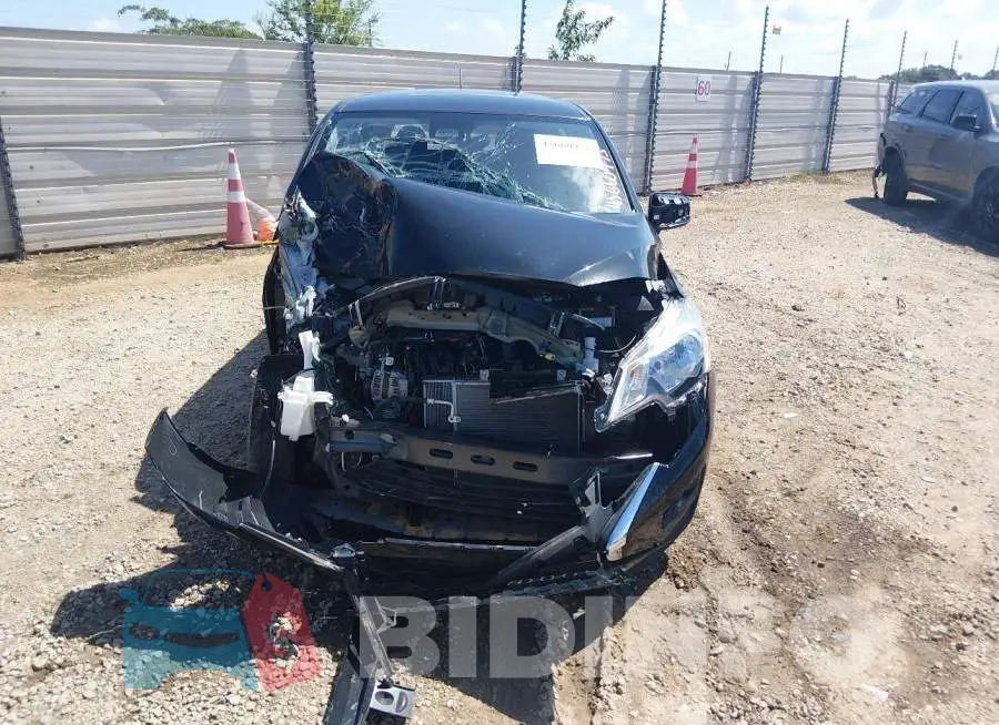 ML32AUHJ3RH026135 Photo# 12